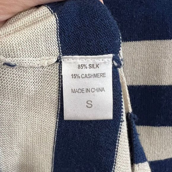 Minnie Rose Silk Cashmere Hooded Tunic Top Size S Deep V-Neck Striped - Picture 5 of 7